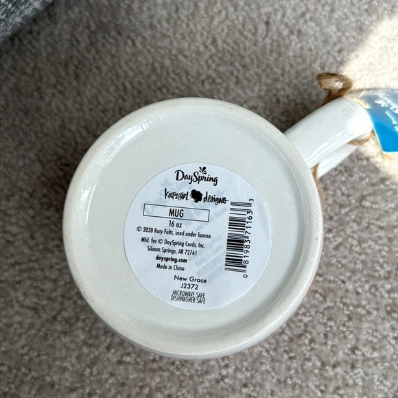 🌸 Free Mug with Any Bundle! 🌸 - Picture 3 of 4